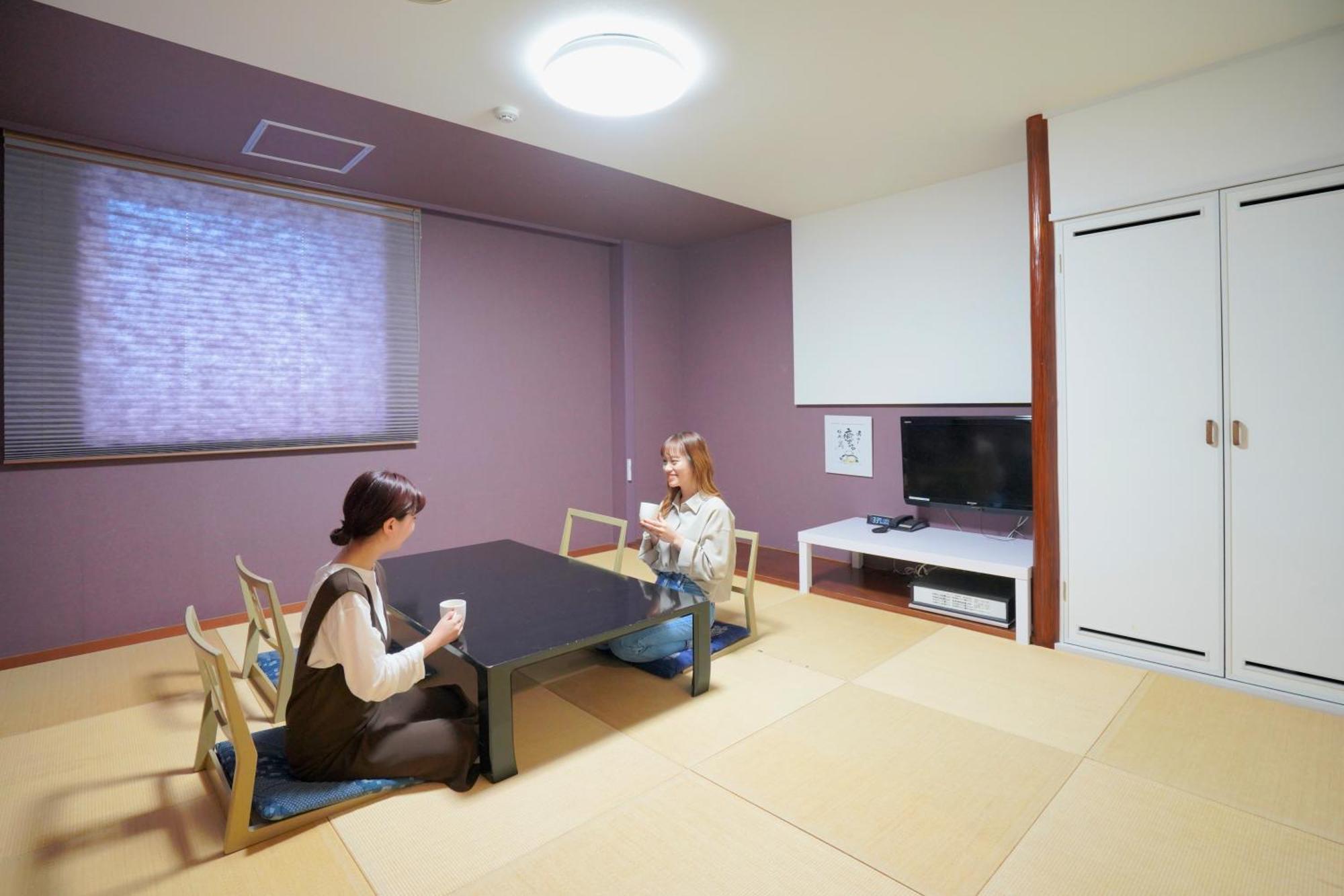 Hotel Naturwald Nakafurano Zimmer foto